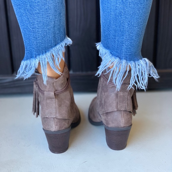 Taupe Distressed Tassel Block Heel Ankle Bootie - Picture 3 of 8